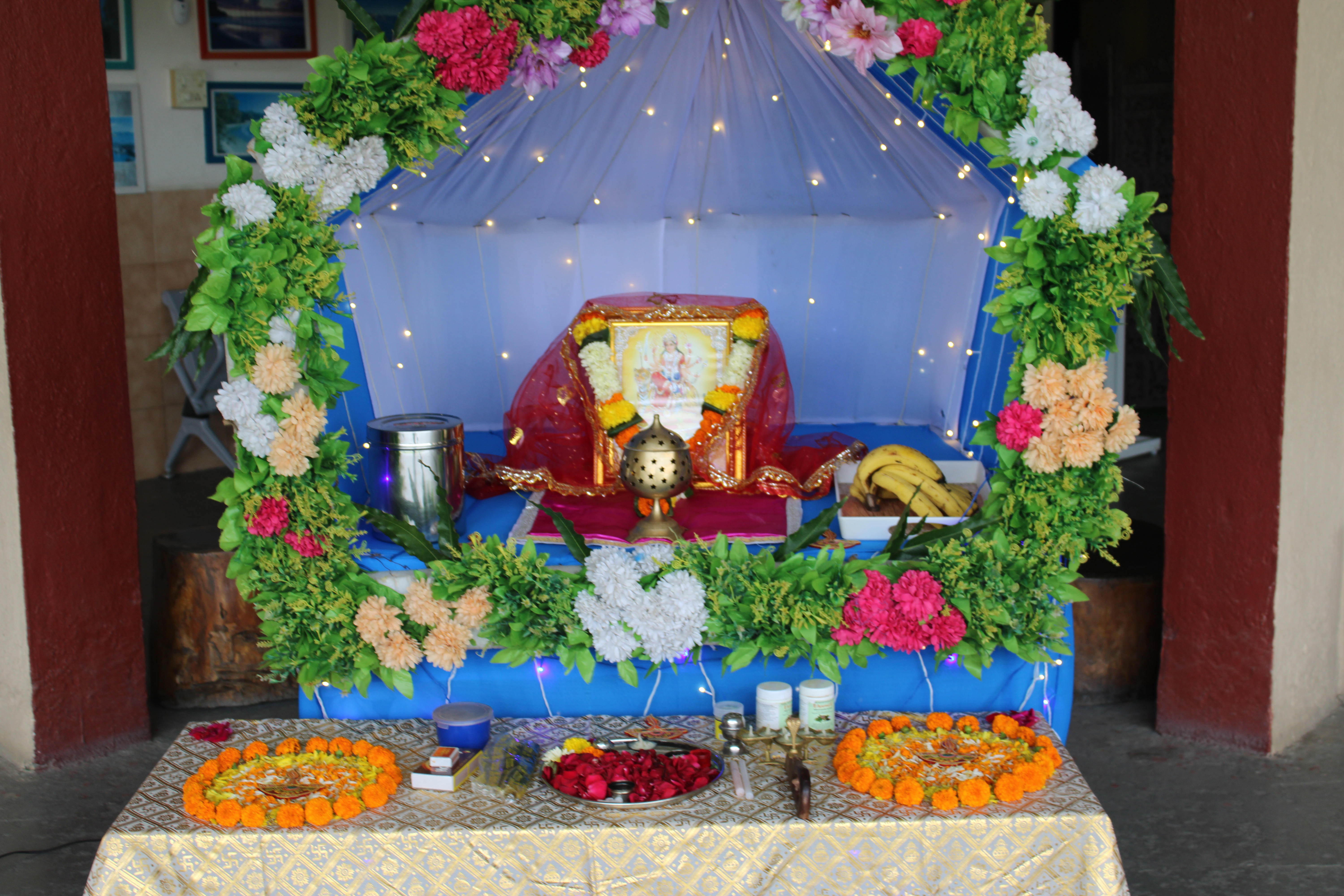 Gnyandhamians Celebrating Garba-(17-10-24)